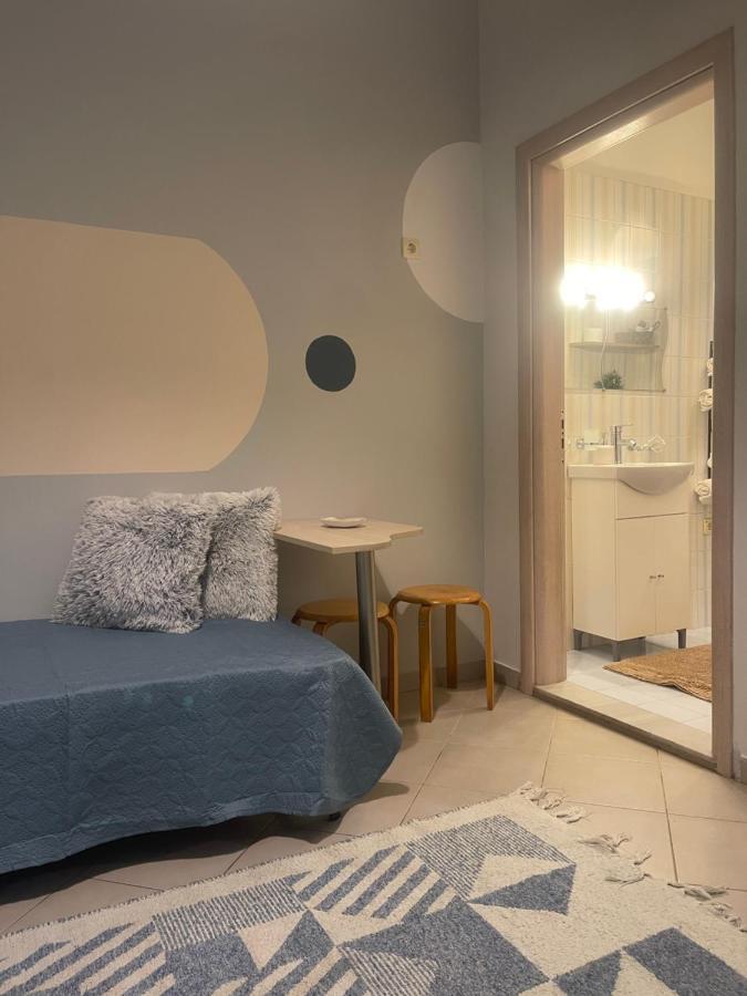 Cozy Minimal Apartment Πειραιάς Εξωτερικό φωτογραφία
