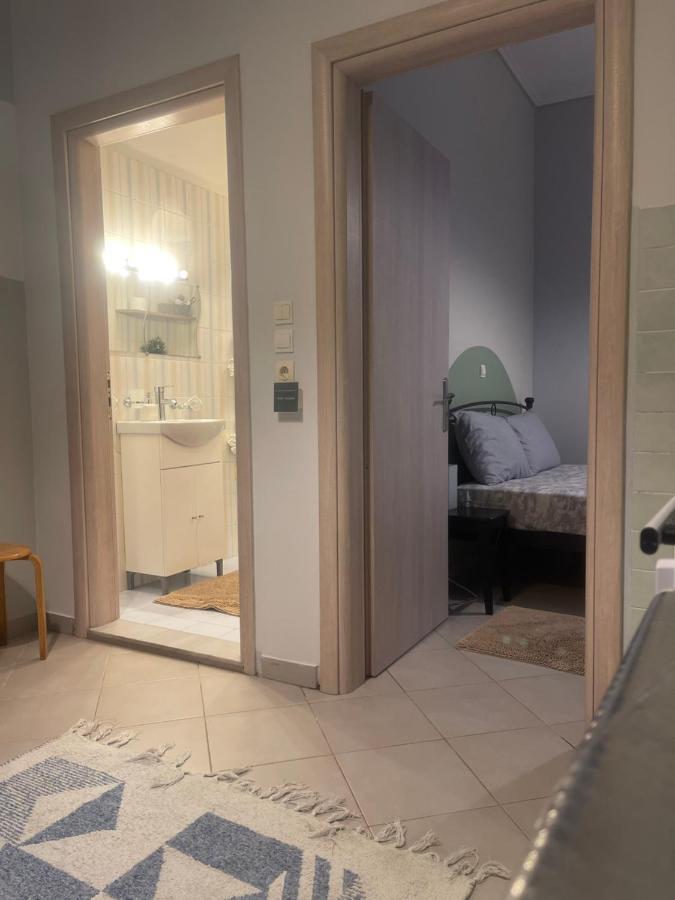 Cozy Minimal Apartment Πειραιάς Εξωτερικό φωτογραφία